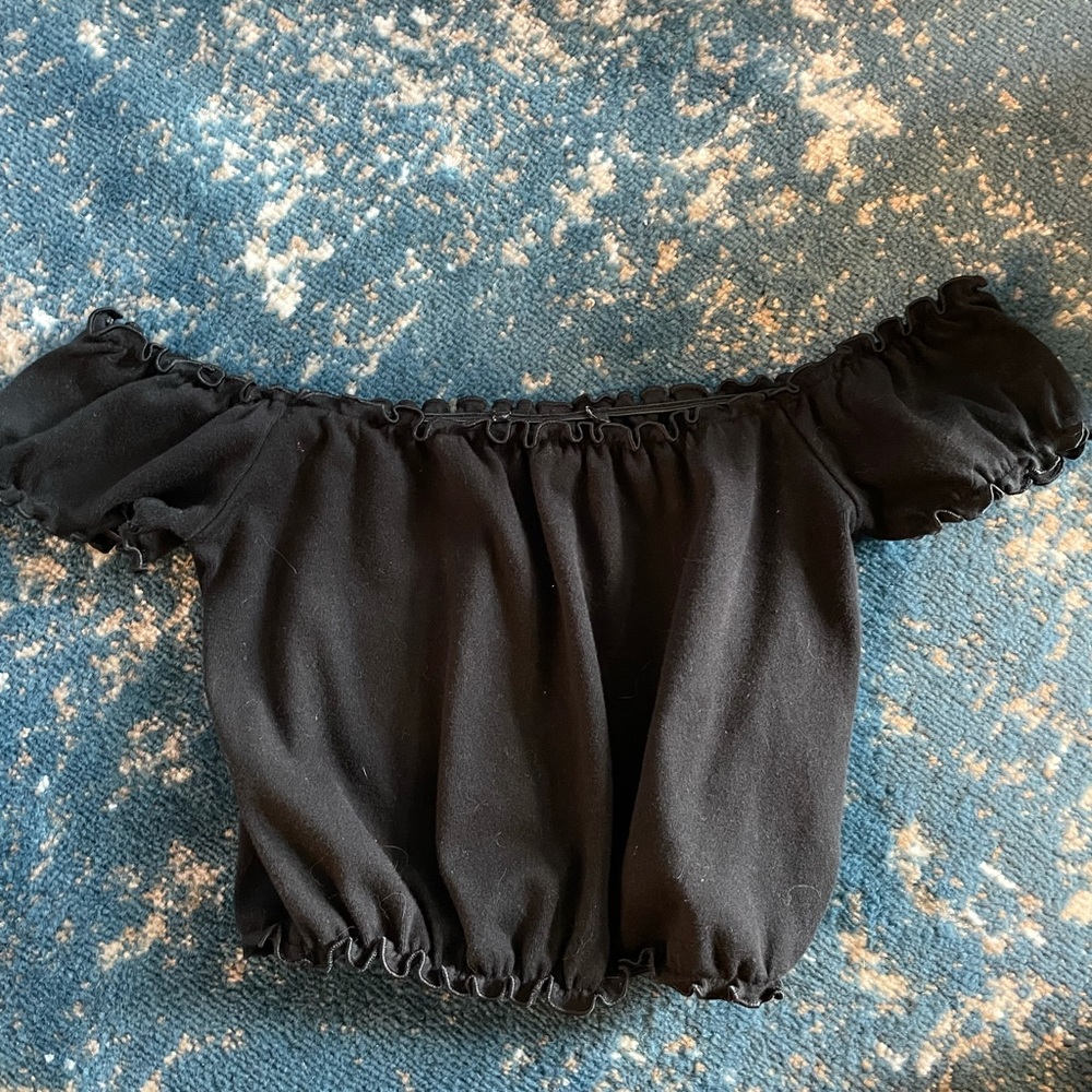 Off the shoulder ruffle crop from brandy